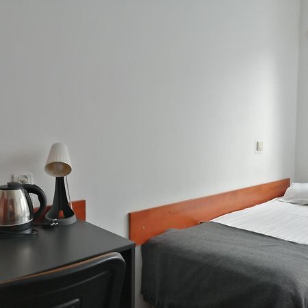 Hotel Dabrowiak Dąbrowa Górnicza Екстериор снимка
